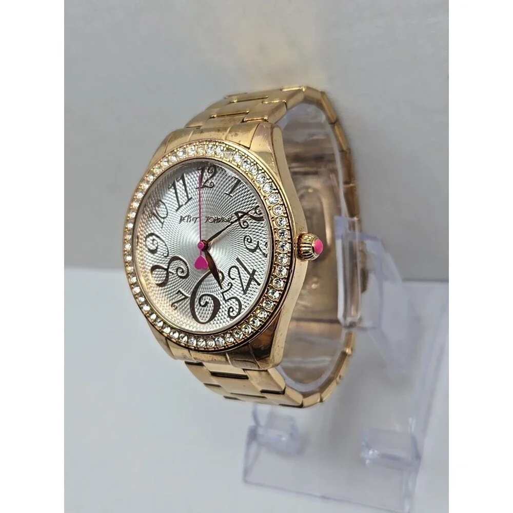 Womens Betsey Johnson 40mm Rose Gold Crystal Bezel Watch New Battery Dress Heart